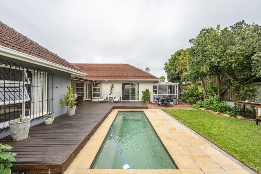 5 Bedroom Property for Sale in Blouberg Rise Western Cape